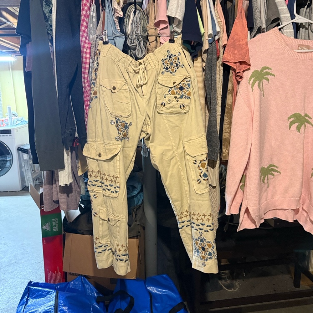 Closet Clean Out - Picture 6 of 15